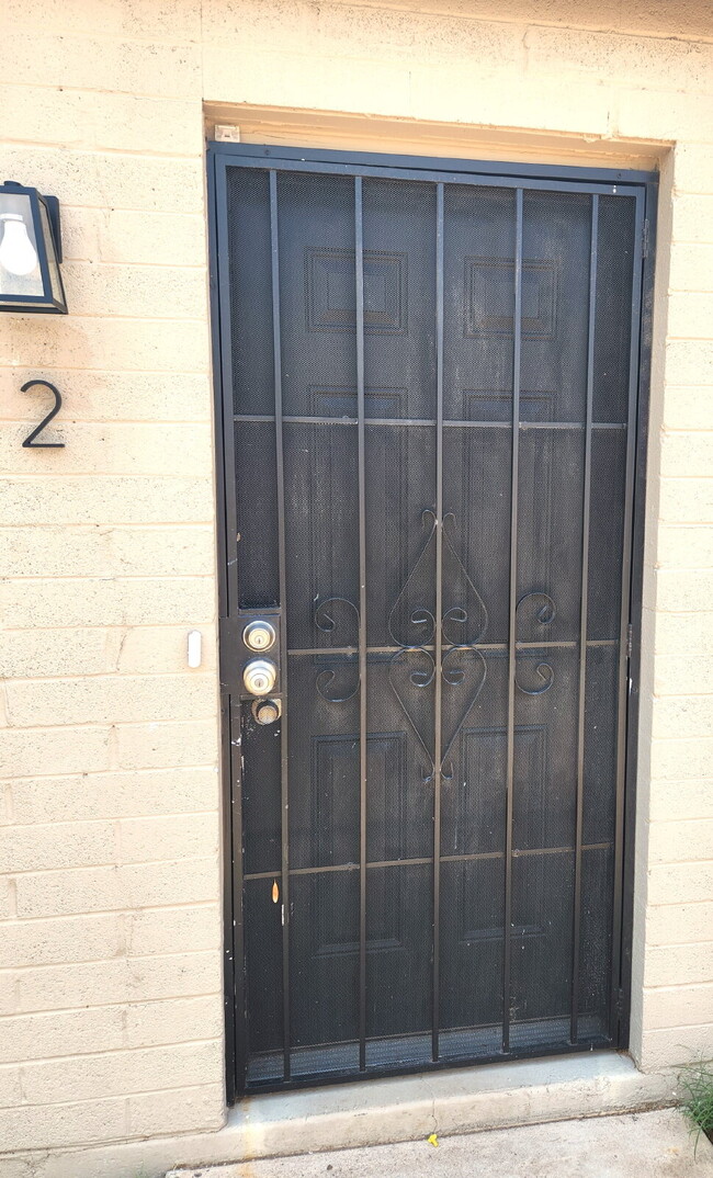 property at 1925 W Village Dr