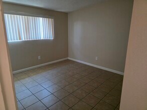 6553 Desert Queen Ave in Twentynine Palms, CA - Building Photo - Building Photo
