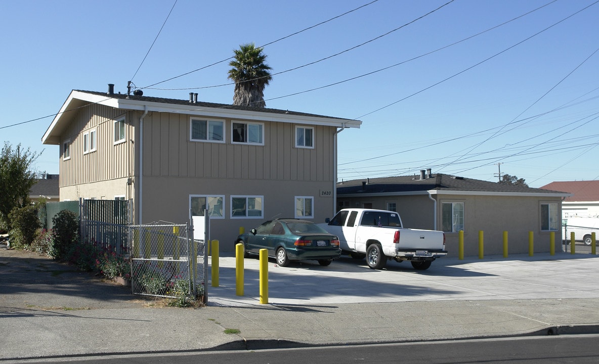 2408-2410 Market Ave in San Pablo, CA - Building Photo