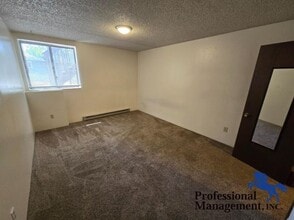 305 S 12th St W in Billings, MT - Building Photo - Building Photo