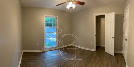 2040 Crabapple Hollow Rd in Hull, GA - Foto de edificio - Building Photo
