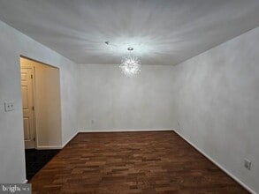 1608 Beacon Hill Dr in Gloucester Township, NJ - Building Photo - Building Photo