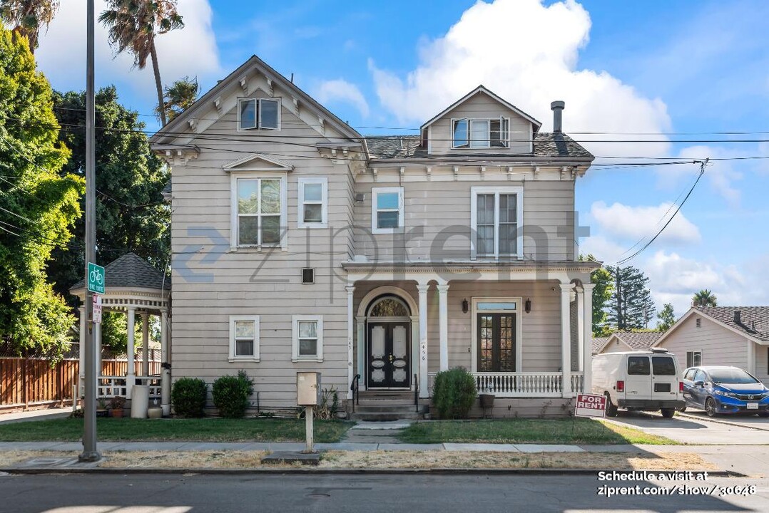 145 Sunol St in San Jose, CA - Building Photo