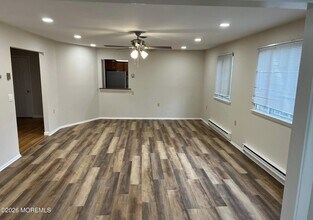 9B Portsmouth St in Manchester Township, NJ - Building Photo - Building Photo