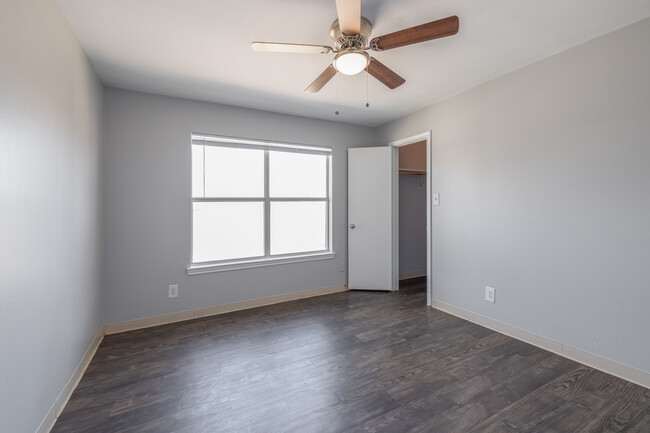 Amistad Apartments in Donna, TX - Building Photo - Interior Photo