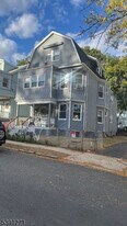 29 Irving St in Newark, NJ - Building Photo