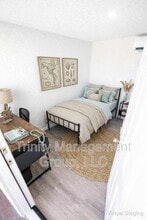 1935 Speck Dr in Holiday, FL - Building Photo - Building Photo