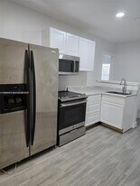 1245 NE 110th Terrace in Miami, FL - Building Photo