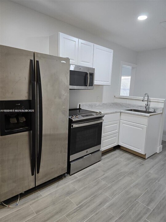 1245 NE 110th Terrace in Miami, FL - Building Photo