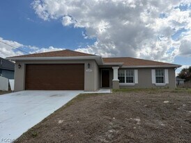 3403 5th St SW in Lehigh Acres, FL - Building Photo