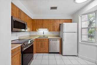 217 Georgian Park Dr in Jupiter, FL - Building Photo - Building Photo