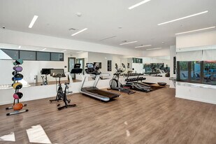 1220 17th St in Miami Beach, FL - Building Photo