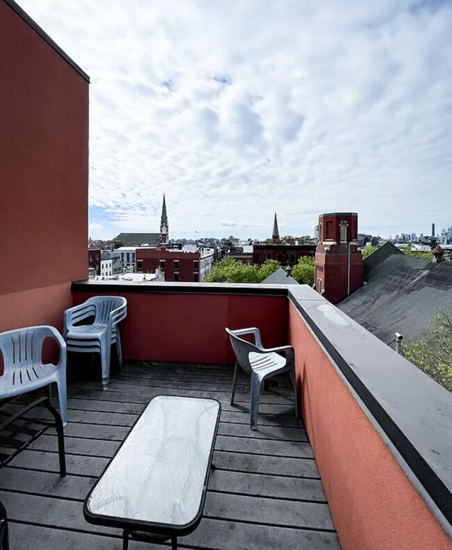 150 Java St in Brooklyn, NY - Building Photo - Building Photo