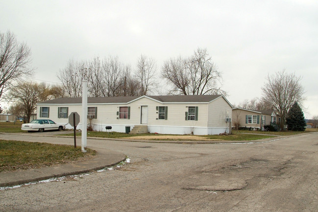 2410 Carmody Blvd in Middletown, OH - Building Photo - Building Photo