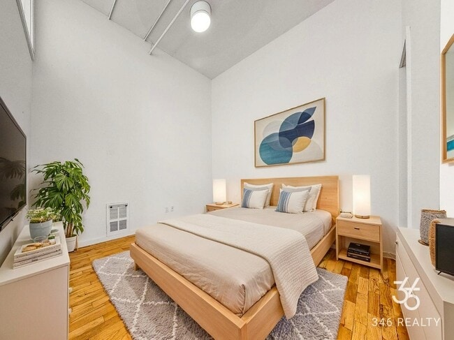 Seigel Street in Brooklyn, NY - Building Photo - Building Photo