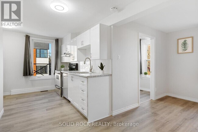 420 Arlington Ave in Ottawa, ON - Building Photo - Building Photo