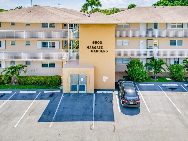 property at 5800 Margate Blvd