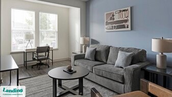 3237 Memorial Blvd in Murfreesboro, TN - Building Photo