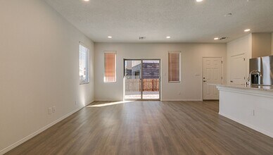 7324 Contenta Ridge in Santa Fe, NM - Building Photo - Building Photo