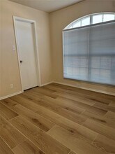 400 Blue Shale Dr in Jarrell, TX - Building Photo - Building Photo