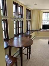 157 Winnisimmet St, Unit 157 Winnisimmet Street in Chelsea, MA - Foto de edificio - Building Photo