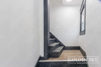 219 E Willard St in Muncie, IN - Foto de edificio - Building Photo