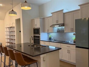 1122 Silverthorne Trl in Justin, TX - Building Photo - Building Photo