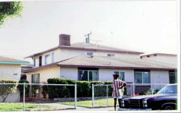 400 Canterbury Way in Oxnard, CA - Building Photo - Building Photo