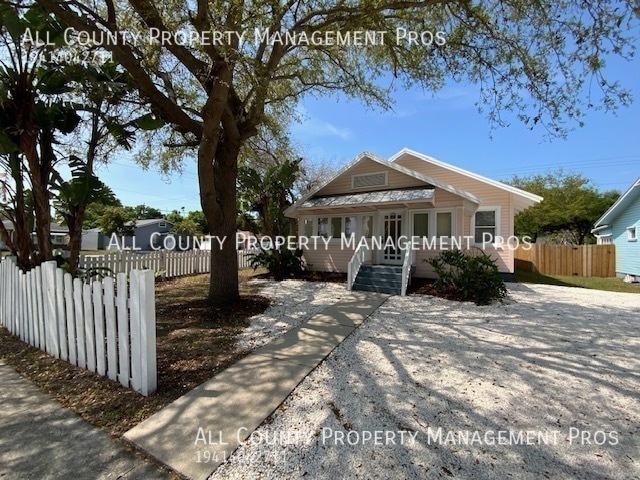 1150 Pattison Ave in Sarasota, FL - Building Photo - Building Photo