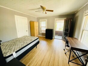 52 Saint John Ave, Unit 2026-2027 in Binghamton, NY - Building Photo - Building Photo