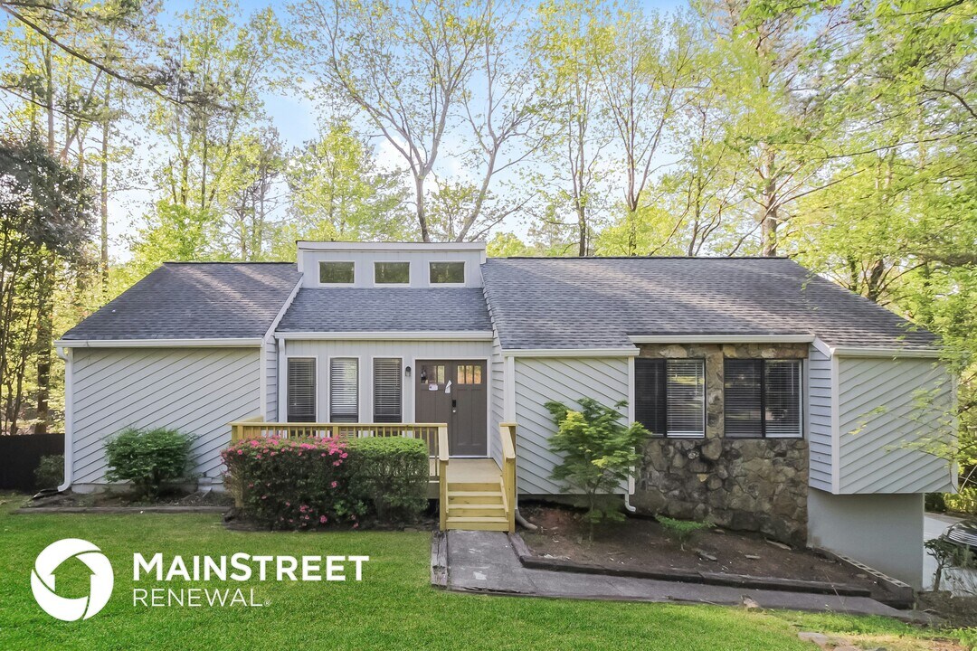 3980 Rock Mill Pkwy in Marietta, GA - Building Photo