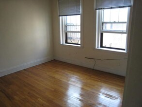 317 Allston St, Unit 15 in Boston, MA - Building Photo - Building Photo