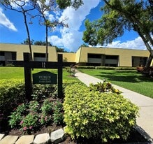 36750 US-19 in Palm Harbor, FL - Building Photo