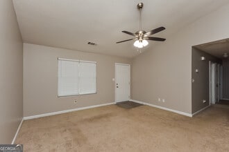 117 Star Lake Dr in Jackson, GA - Building Photo - Building Photo