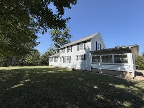 383 Westover Rd in Steelville, MO - Building Photo - Building Photo