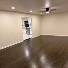 5211 E 141st St in Grandview, MO - Building Photo - Building Photo