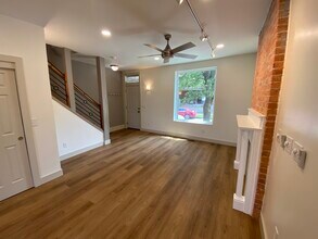148 W 6th Ave in Columbus, OH - Building Photo - Building Photo