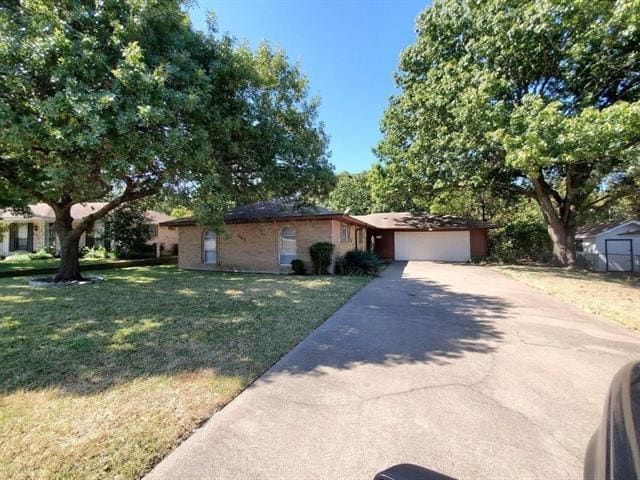 541 Sharp Dr in Desoto, TX - Building Photo - Building Photo