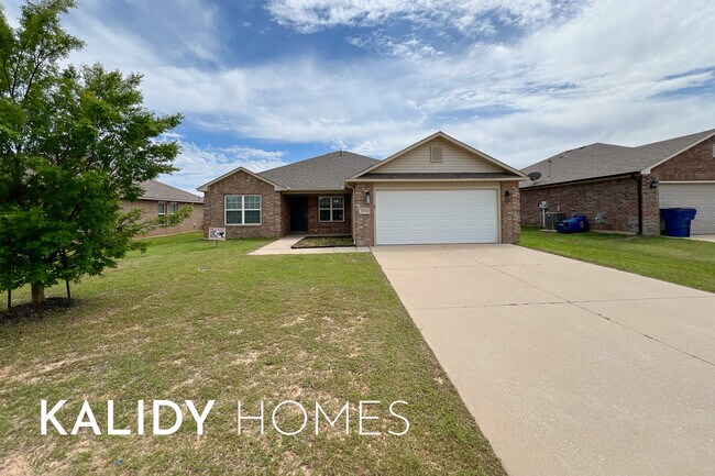 property at 1924 W Oak Valley Way