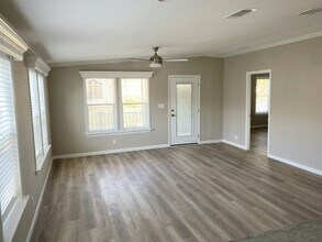 4899 Coquina Crossing Dr in Elkton, FL - Building Photo - Building Photo