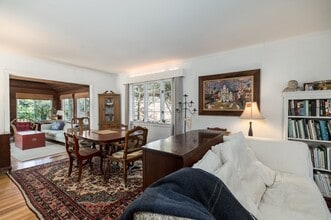5 Victoria Rd in Manchester by the Sea, MA - Building Photo - Building Photo