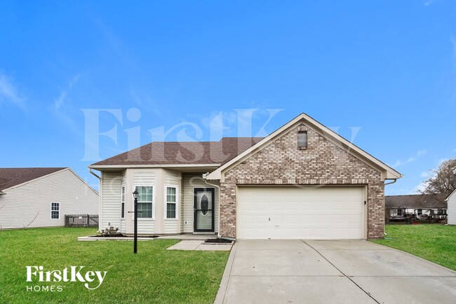 property at 37 Lasalle Ln