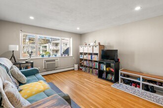 225 Baker St in Boston, MA - Building Photo - Building Photo