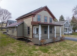 2795 NY-12B in Deansboro, NY - Building Photo - Building Photo