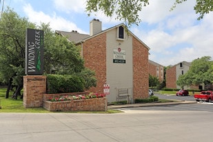 Winding Creek in San Antonio, TX - Building Photo