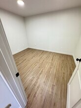 404 E 5600 S in Murray, UT - Foto de edificio - Building Photo