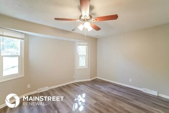 5209 S Cottage Ave in Independence, MO - Building Photo - Building Photo