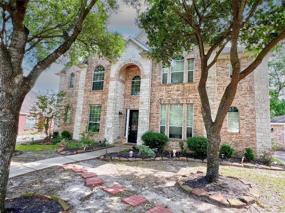 16807 Coronado Springs Dr in Spring, TX - Building Photo
