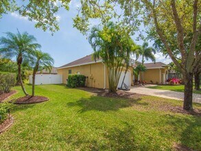 6420 Parklane Ct in Vero Beach, FL - Building Photo - Building Photo