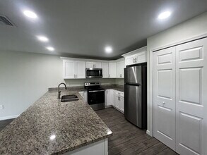 1306 W 12th St in Lehigh Acres, FL - Building Photo - Building Photo